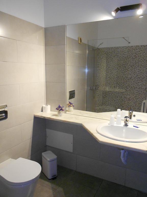 Double or Twin Room Sea View