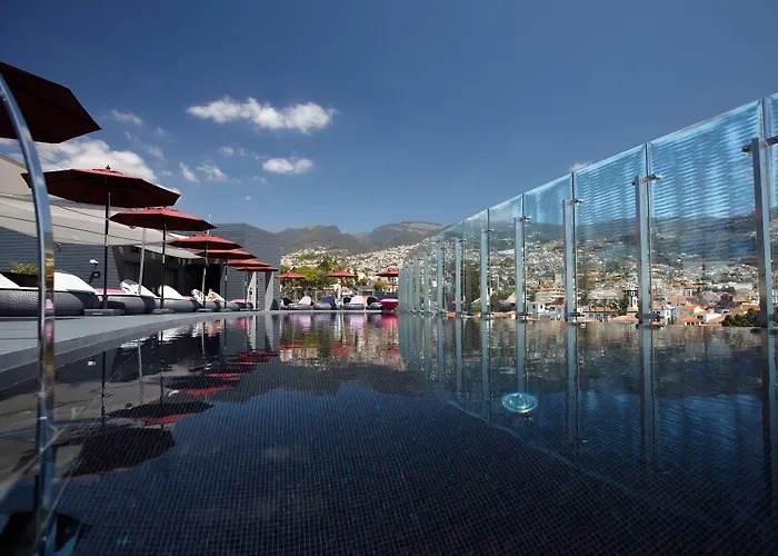 The Vine Hotel